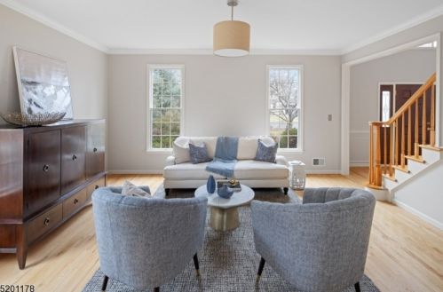 349 Woodland Rd, Madison, NJ 07940-2422