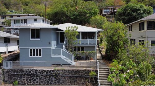 2071 10th Ave, Honolulu HI  96816-2929 exterior