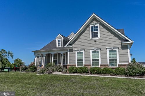 12100 Sunflower Field Pl, Lovettsville, VA 20180-2793