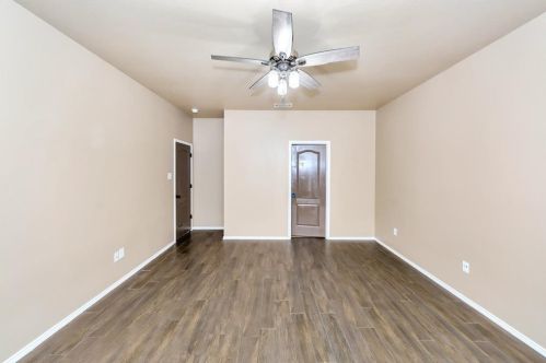 4912 Blue Top Dr, Fort Worth TX  76179-4371 exterior