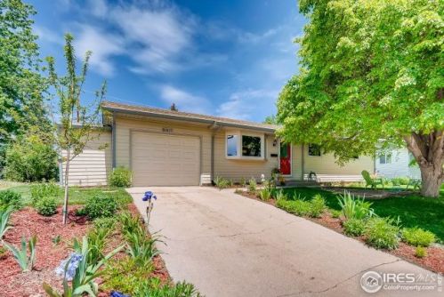927 Daphne Dr, Loveland, CO 80537-7019