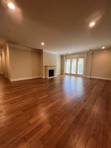 6405 Bandera Ave, Dallas, TX 75225-3704