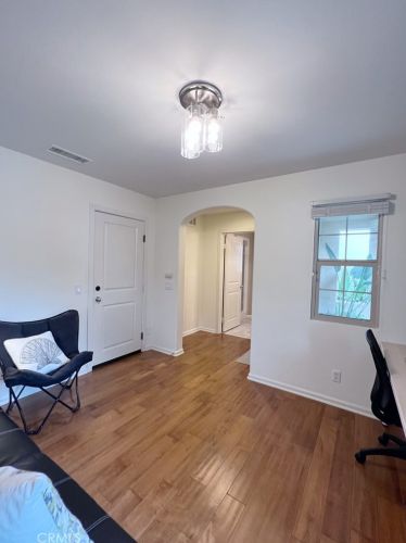 52 Pathway, Irvine CA  92618-8807 exterior