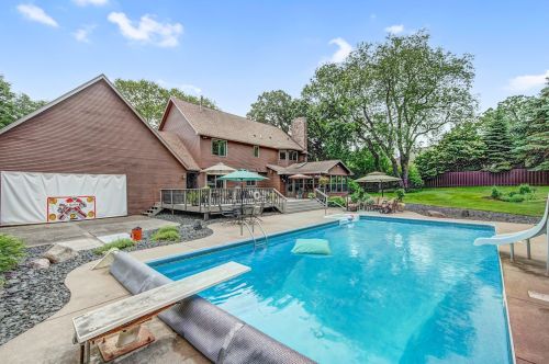 13655 Guild Ave, Saint Paul MN  55124-7607 exterior