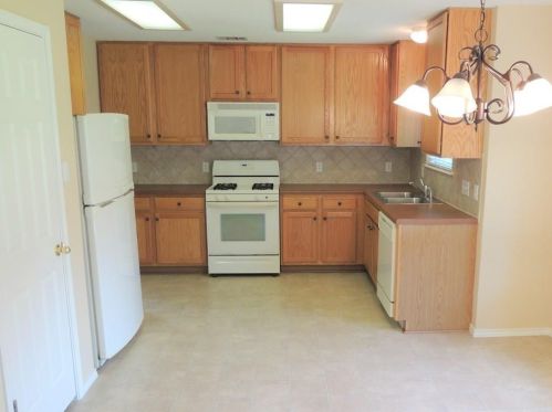 14524 Ballycastle Trl, Austin TX  78717-4425 exterior