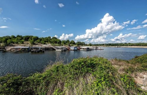 187 County Road 1767, Clifton, TX 76634-4007