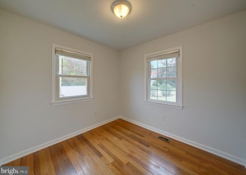 9470 Vollmerhausen Dr, Columbia MD  21046-2004 exterior