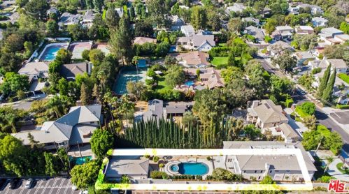 5035 Amestoy Ave, Van Nuys, CA 91316-3409