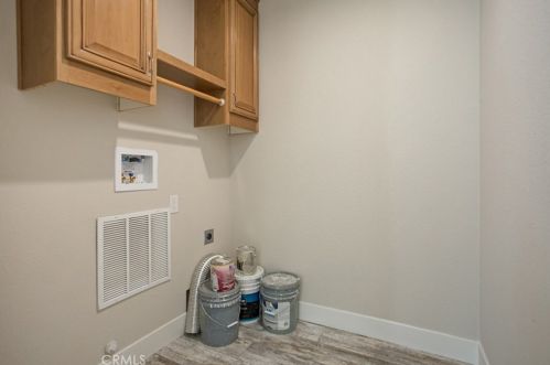 102 Magnolia, Paradise CA 95969-5858 exterior