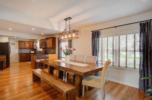 3217 121st Ave, Crown Point IN  46307-8745 exterior