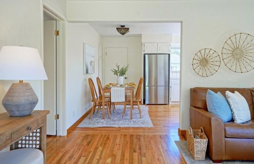 910 Short St, Del Monte Park, CA 93950-3829