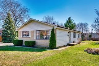 604 Rosedale Rd, Glenview, IL 60025-3949