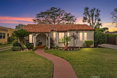 162 Harwood St, Orange, CA 92866-1627