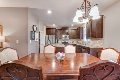 2554 Edwards Dr, Atlanta GA  30318-1111 exterior