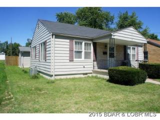 313 Cleveland St, Versailles, MO 65084-1048
