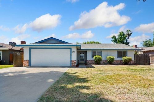 740 Zeering Rd, Turlock, CA 95382-0370
