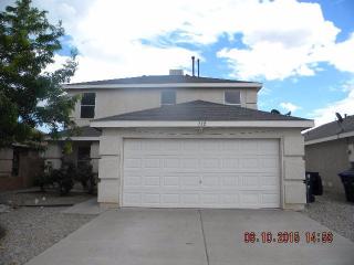 712 Libby Ave, Albuquerque, NM 87121-8632