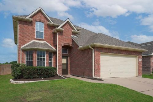 4821 Lemon Grove Dr, Fort Worth, TX 76135-1668