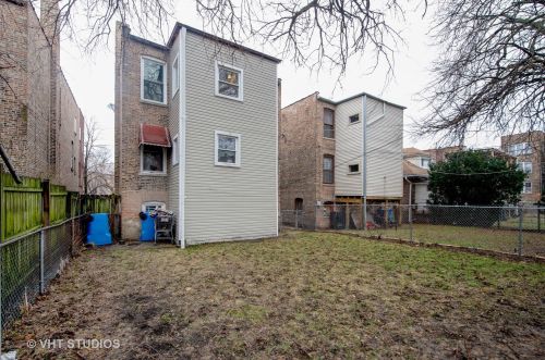 2413 73rd St, Chicago IL  60649-3416 exterior
