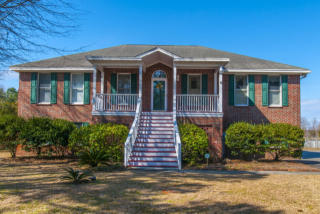 2046 Lake Shore Dr, Pinopolis, SC 29469-5043
