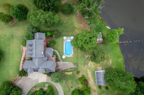 2693 Skyland Dr, Lithonia, GA 30078-3301