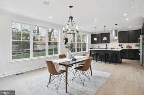 401 Boyd Ave, Silver Spring MD 20912-5404 exterior