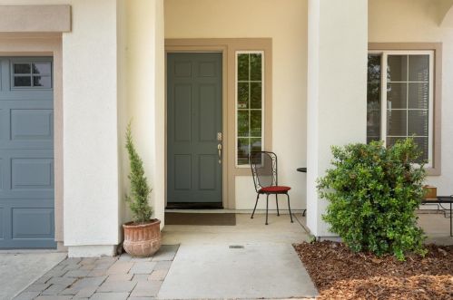 11732 Mani Cir, Rancho Cordova, CA 95742-8040