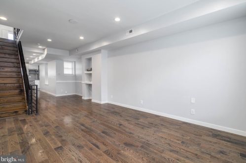 2223 Dickinson St, Philadelphia, PA 19146-4204