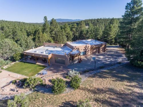 20 Valle Lindo Rd, Sedillo, NM 87059-8039
