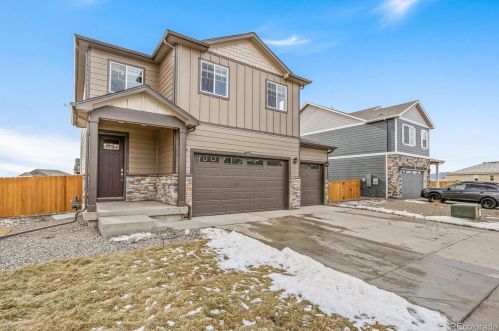 480 3rd St, Ault, CO 80610-8500