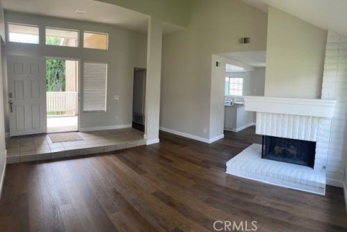 73 Woodleaf, Irvine, CA 92614-7081