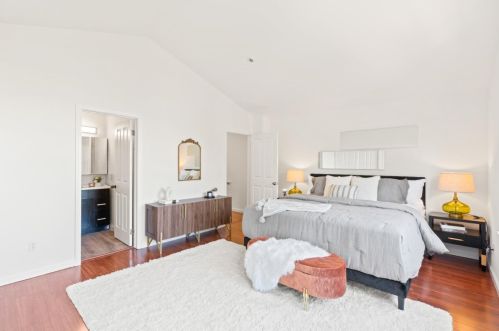 56 Garnett Ter, San Francisco CA 94124-2572 exterior