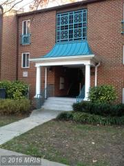 11811 Breton Ct, Herndon, VA 20191-3211