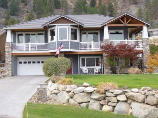 15318 Lakeview St, Entiat, WA 98822-9500