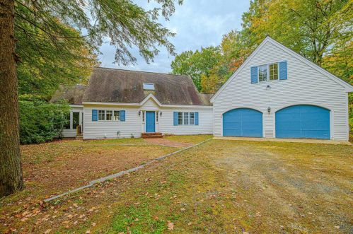 93 Wood Ridge Rd, Ctr Harbor, NH 03226-3249