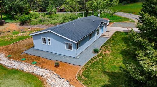 12392 Alta Sierra Dr, Grass Valley, CA 95949-6531