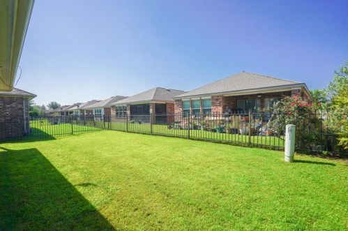 2918 Cone Flower Dr, Richmond TX 77469-5550 exterior