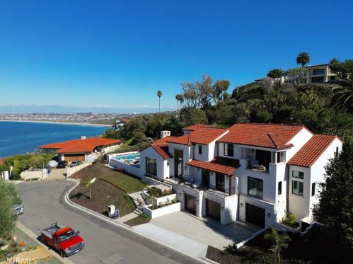 704 Via Horcada, Palos Verdes Estates, CA 90274-1244