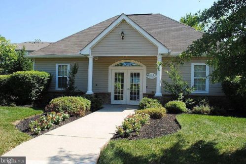 41 Kyle Way, Trenton NJ 08628-2520 exterior