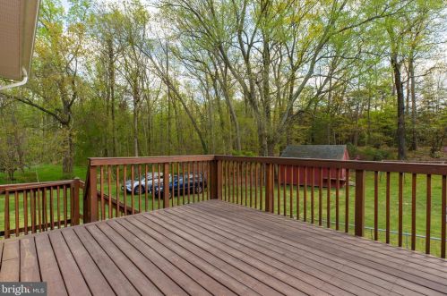 7321 Lamar Dr, Springfield VA  exterior