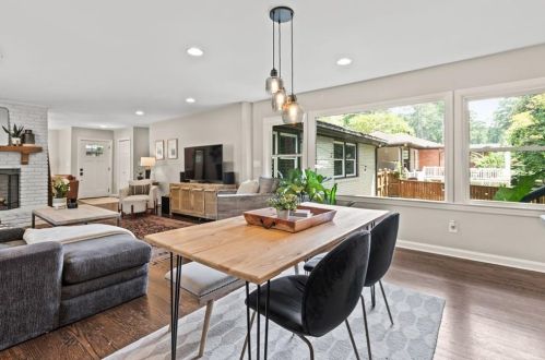 1502 Fama Dr, Atlanta GA  30329-3309 exterior