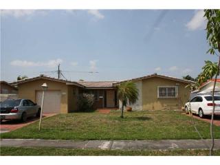 1685 64th St, Hialeah, FL 33012-6105