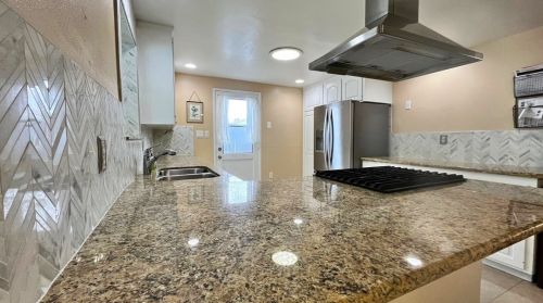 4034 Altura Dr, Oceanside, CA 92056-4315