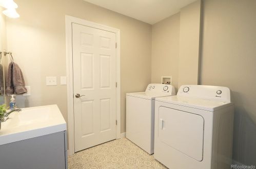 875 Paddock St, Elizabeth CO  80107-7536 exterior