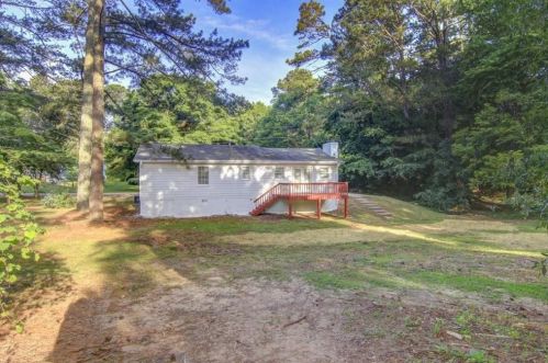 1766 Stag Dr, Conyers GA  30012-3643 exterior
