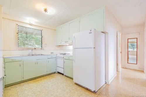 1989 9 Ave, Honolulu HI  96816-2179 exterior
