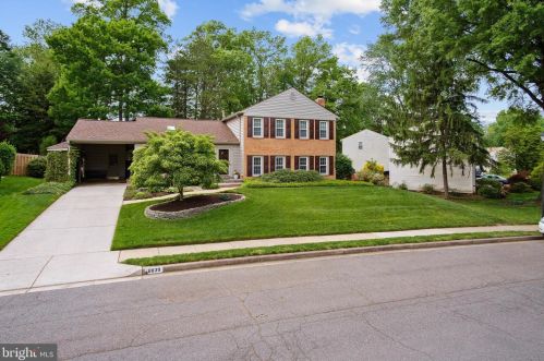 8839 Applecross Ln, Springfield, VA 22153-1250