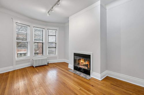 2100 Hudson Ave, Chicago, IL 60614-4838