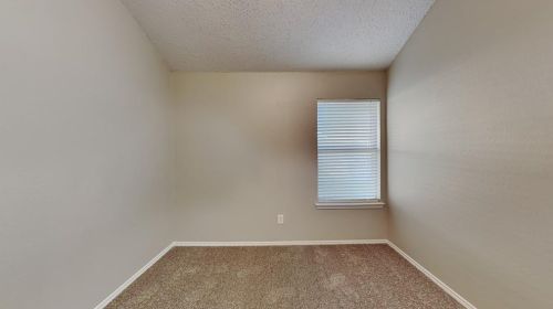 1031 Streamside Dr, Cedar Hill TX 75104-6221 exterior