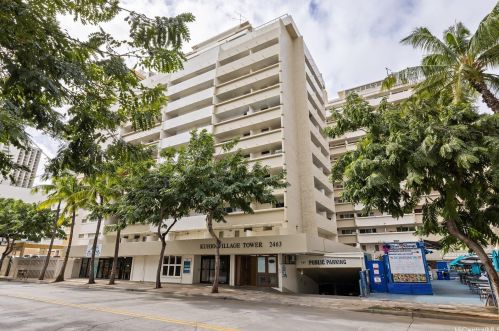 2463 Kuhio Ave, Honolulu HI  96815-3361 exterior